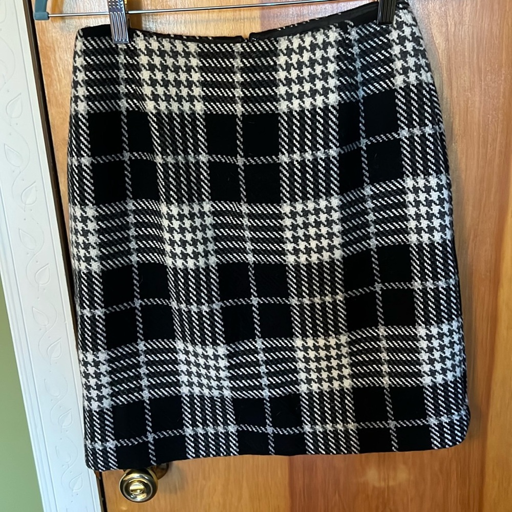 Eddie Bauer Wool Skirt size 6